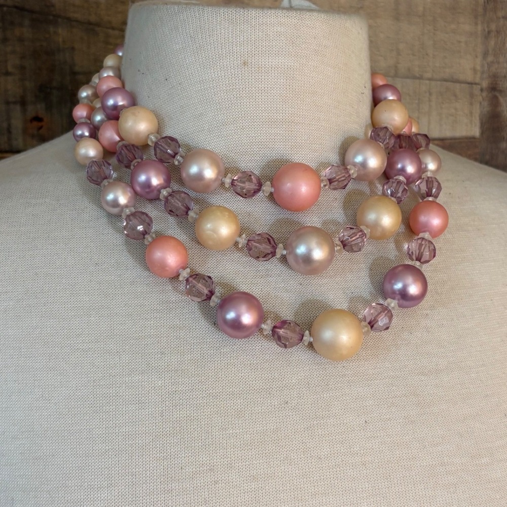 Vintage Triple Strand Faux Pearl Beaded Necklace Pink Purple Champagne